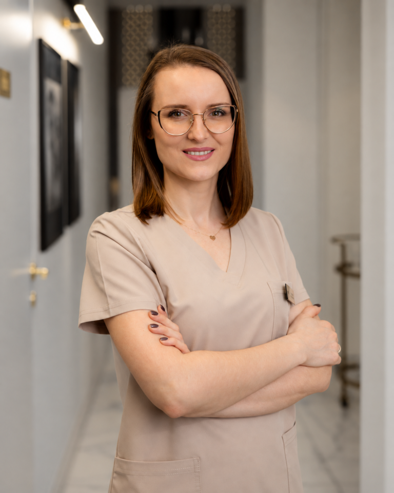Angelika Stradowska — zespół MONROE Clinic w Kielcach